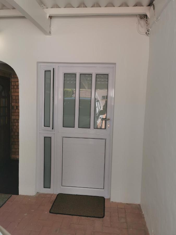 Ballina Ga-El Guesthouse Port Elizabeth Zewnętrze zdjęcie