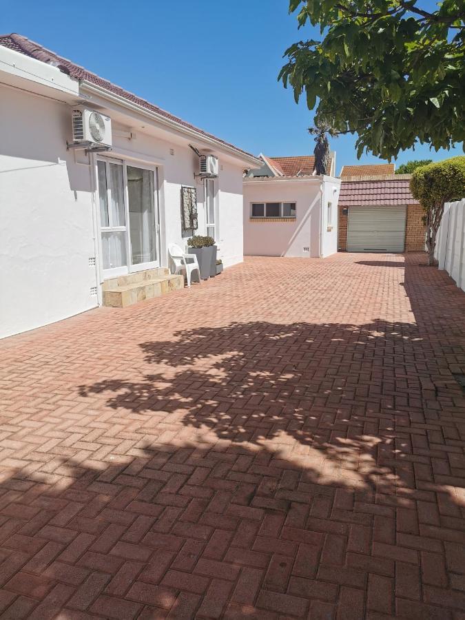 Ballina Ga-El Guesthouse Port Elizabeth Zewnętrze zdjęcie